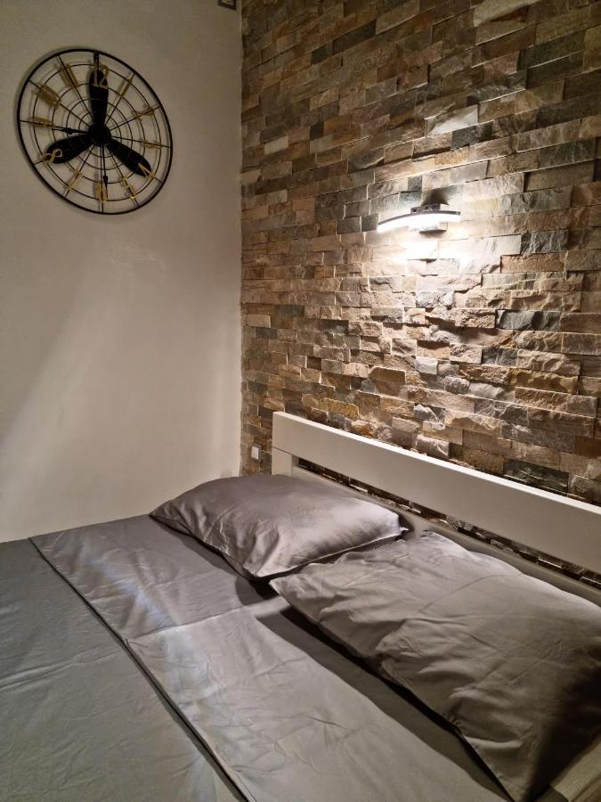Apartment Amfiteatar Pola Esterno foto